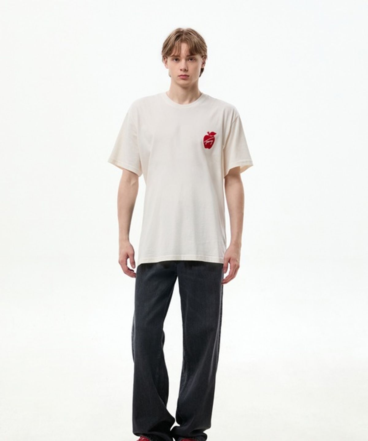 타미진스(TOMMY JEANS) 릴렉스 핏 빈티지 티셔츠 (T32G7TTO41TMT1YBH)