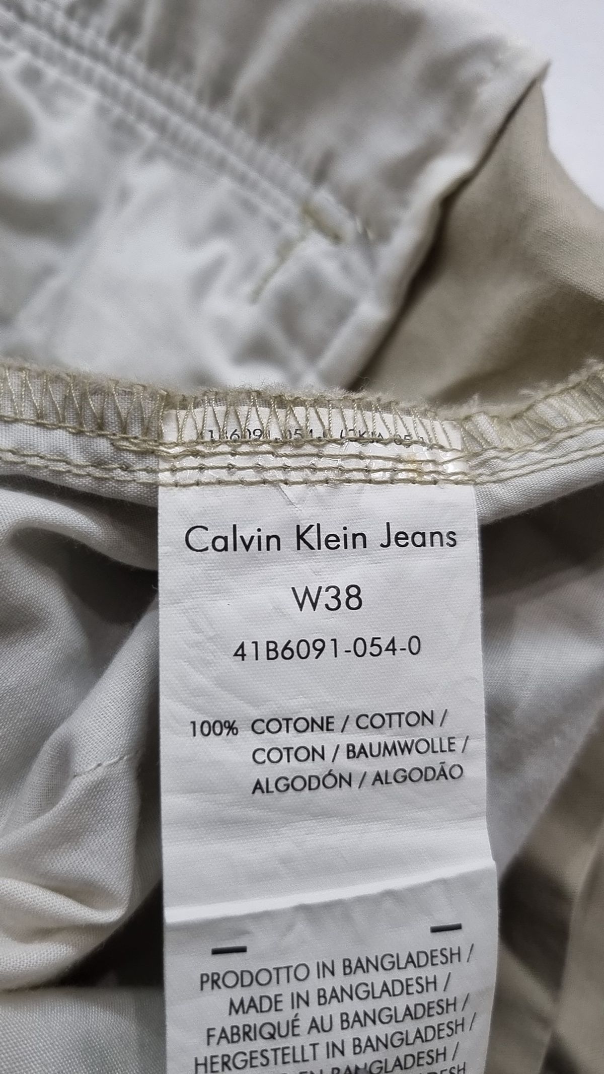 캘빈클라인 진(CALVIN KLEIN JEANS) 숏팬츠 38