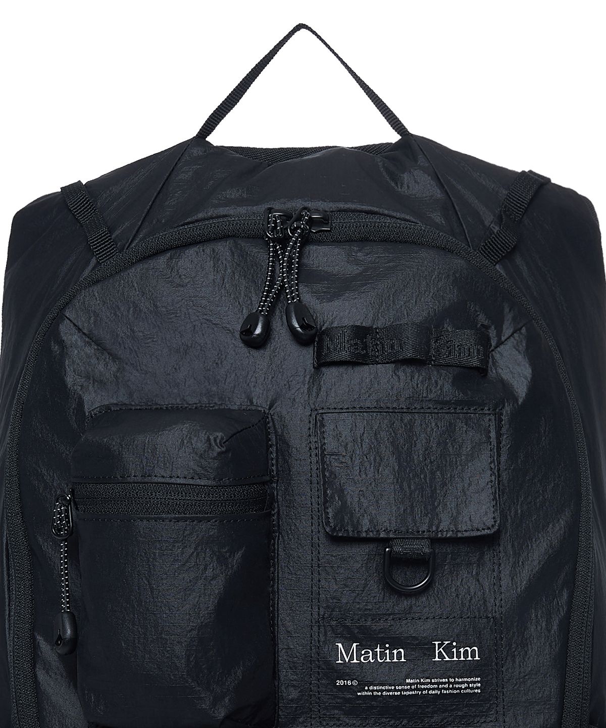 마뗑킴(MATIN KIM) MULTI-POCKET LITE BACKPACK IN BLACK