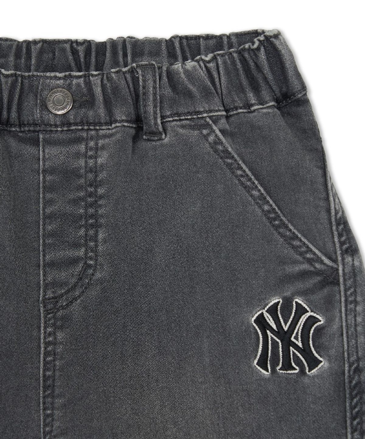 엠엘비 키즈(MLB KIDS) 스트릿 커브드와이드 라이크라 소프트 데님팬츠 NY (D.Charcoal Grey)