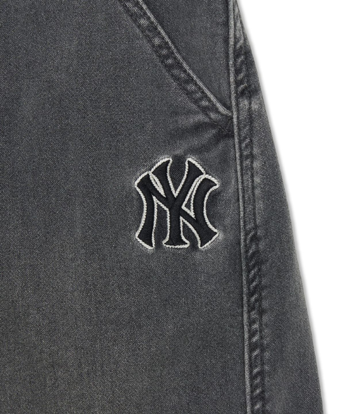 엠엘비 키즈(MLB KIDS) 스트릿 커브드와이드 라이크라 소프트 데님팬츠 NY (D.Charcoal Grey)