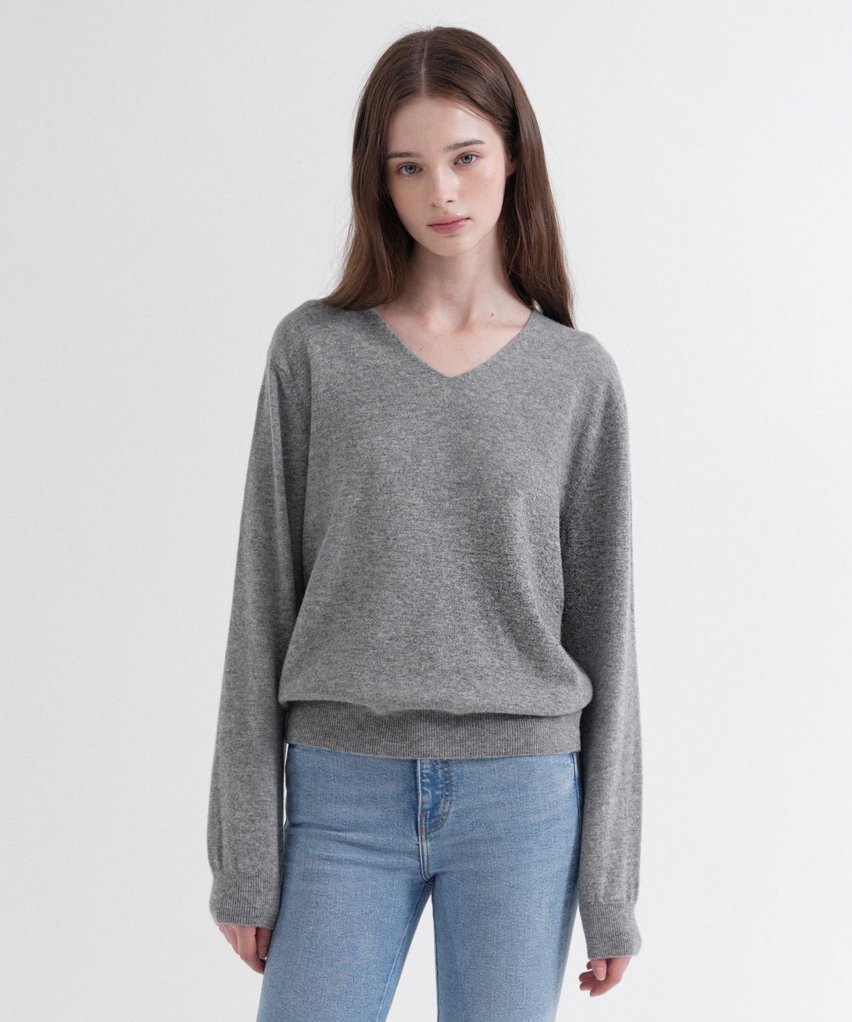 블레티(VLETI) Merino Wool 100% V-Neck Basic Knit (gray)