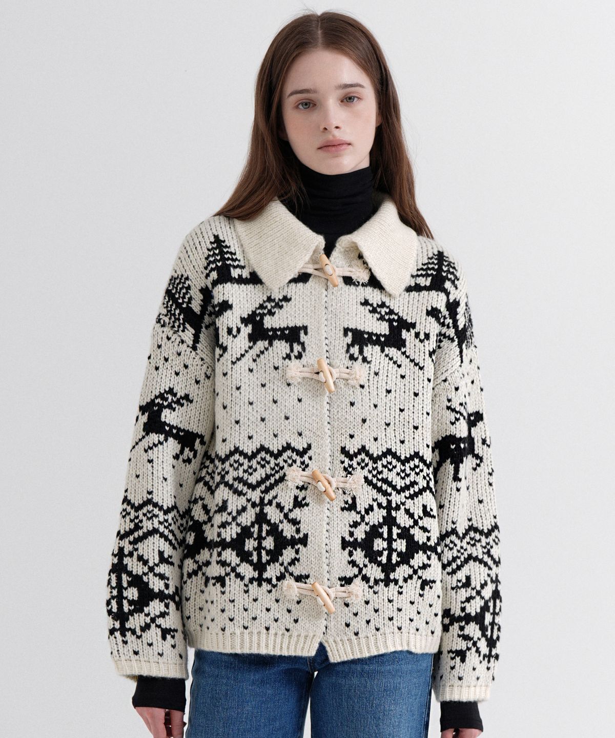 블레티(VLETI) Nordic Toggle Botton Knit Cardigan (cream)