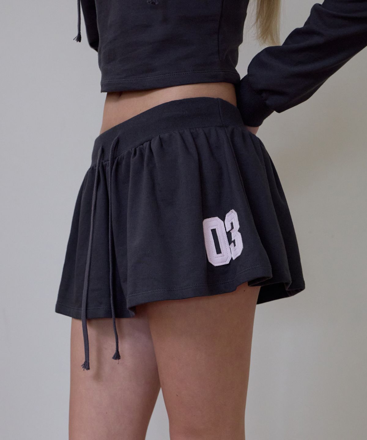 로제프란츠(ROSEFRANTZ) Patchwork Mini Skirt [Charcoal]