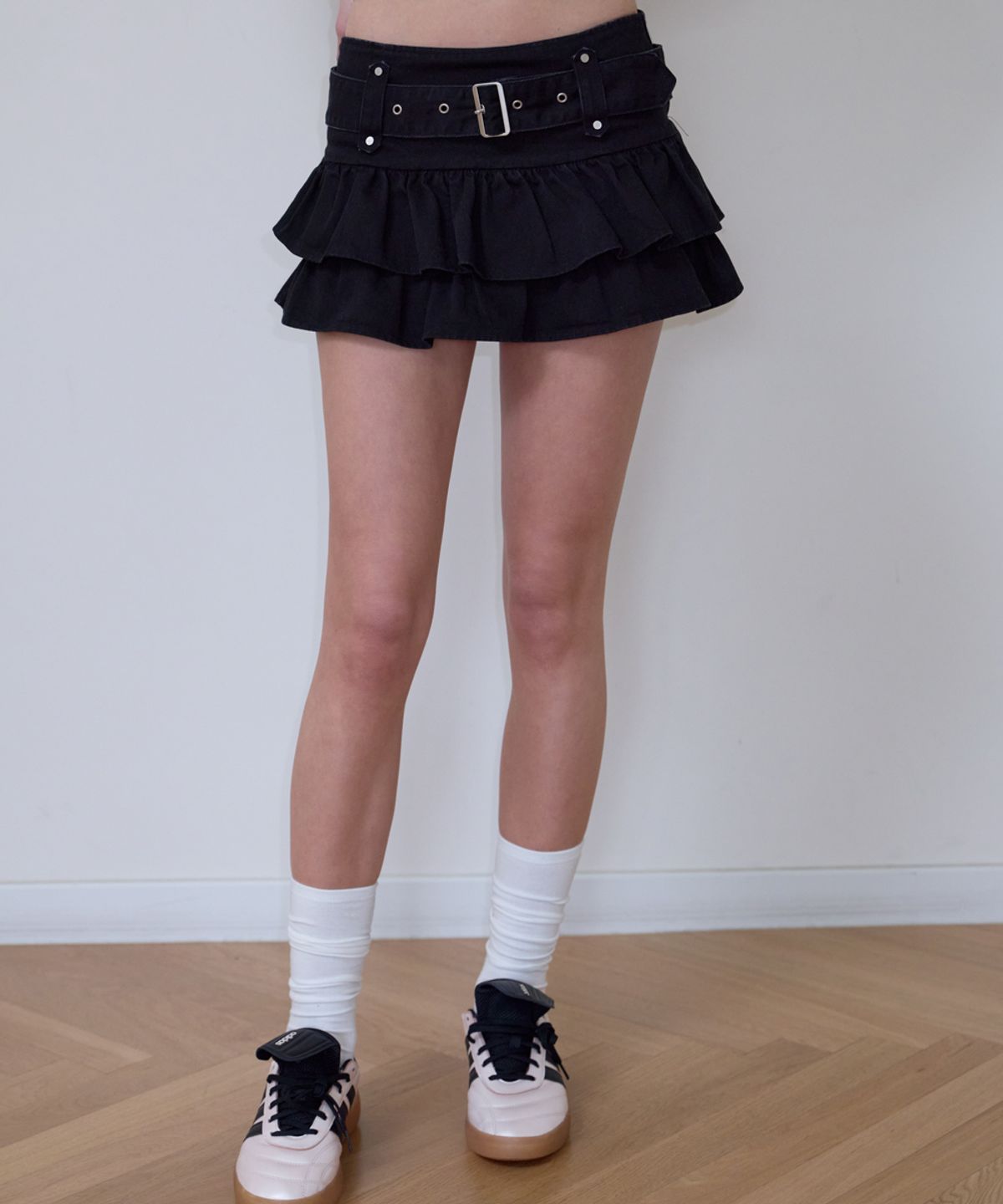 로제프란츠(ROSEFRANTZ) Cancan Belted Mini Skirt [Black]