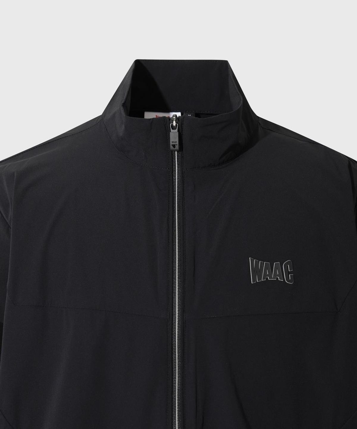 왁(WAAC) Men Essential Windbreaker WMUAM26200BKX