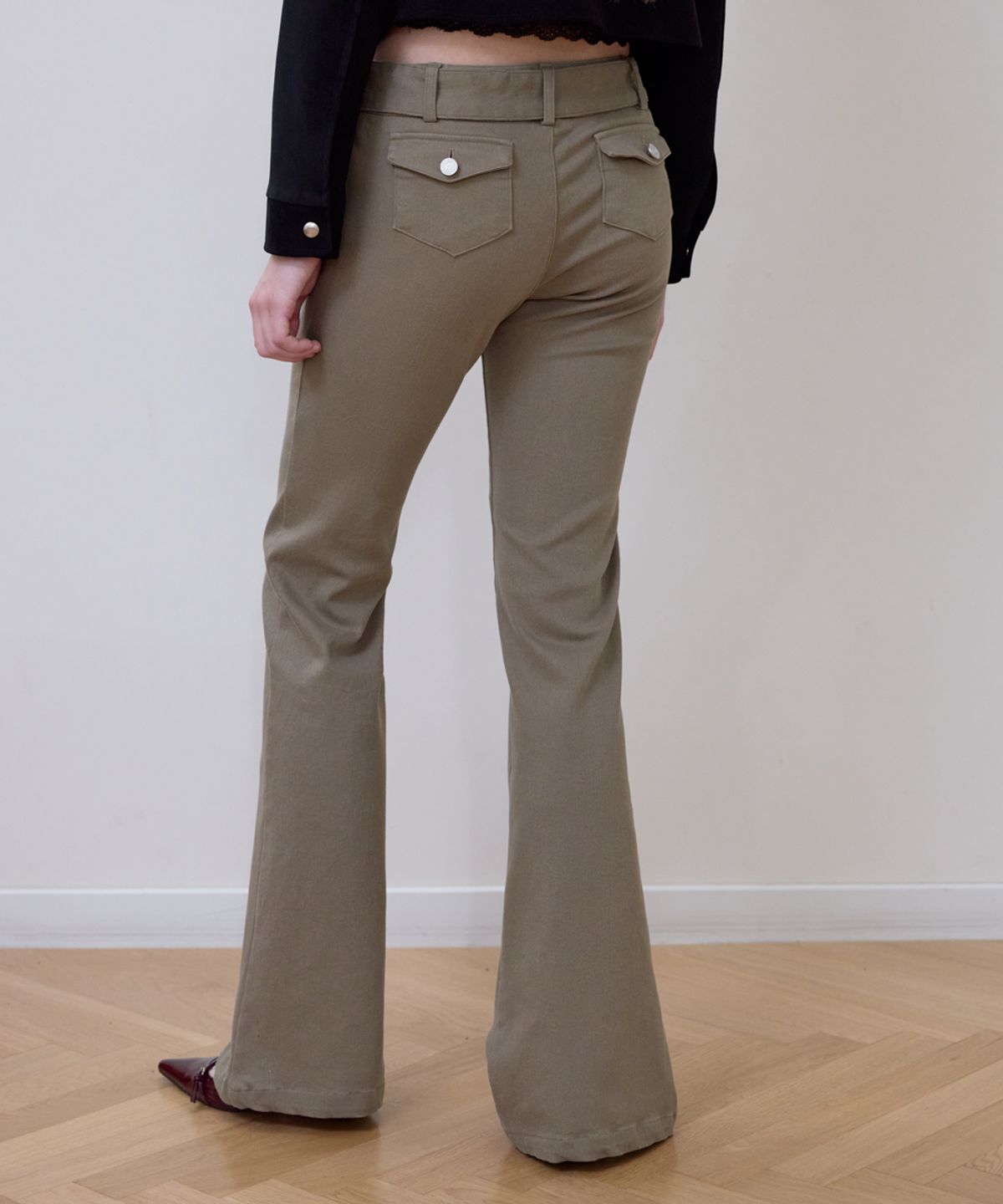 로제프란츠(ROSEFRANTZ) Belted Boots Cut Pants [Beige]