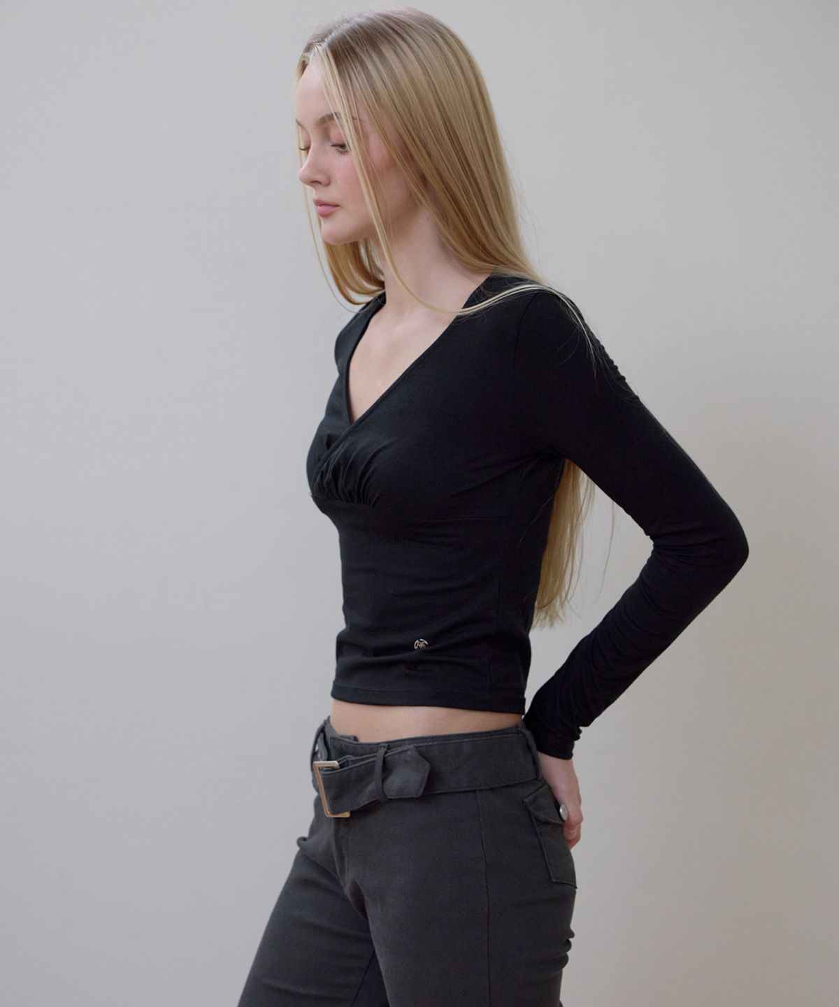 로제프란츠(ROSEFRANTZ) Belted Boots Cut Pants [Charcoal]