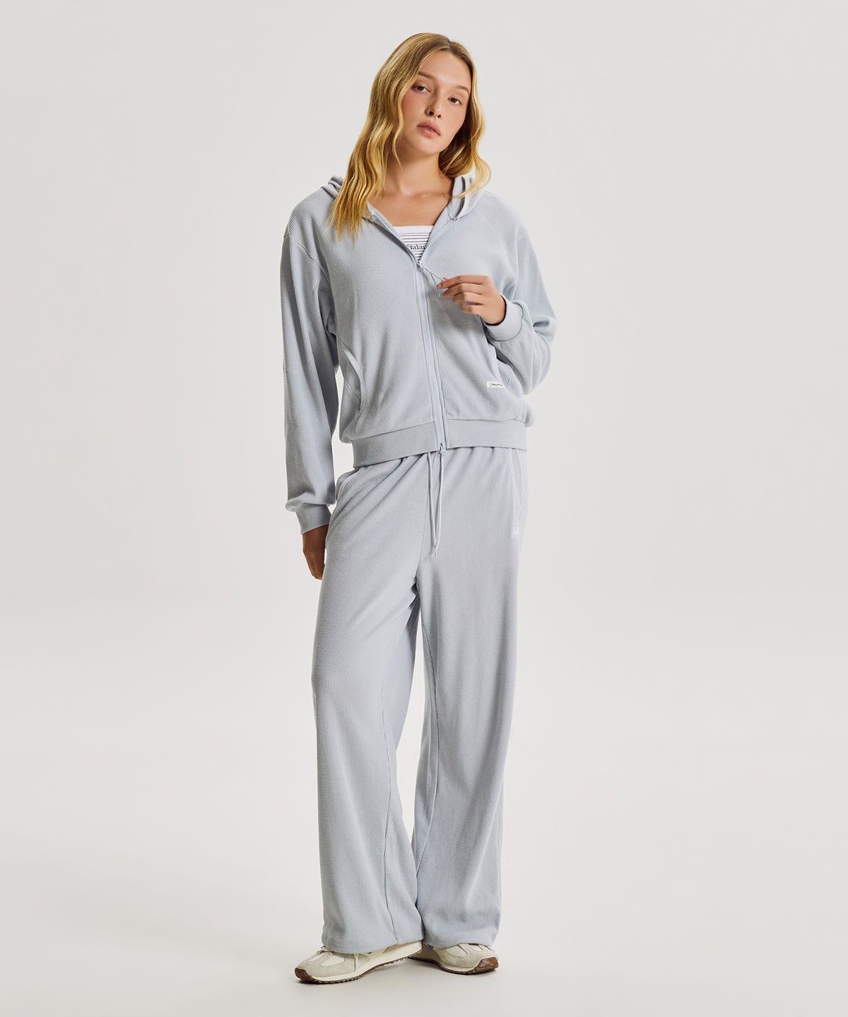 뉴발란스(NEW BALANCE) NBMLG3W812 / WOMEN AIRY 와플 와이드팬츠 (L/BLUE)