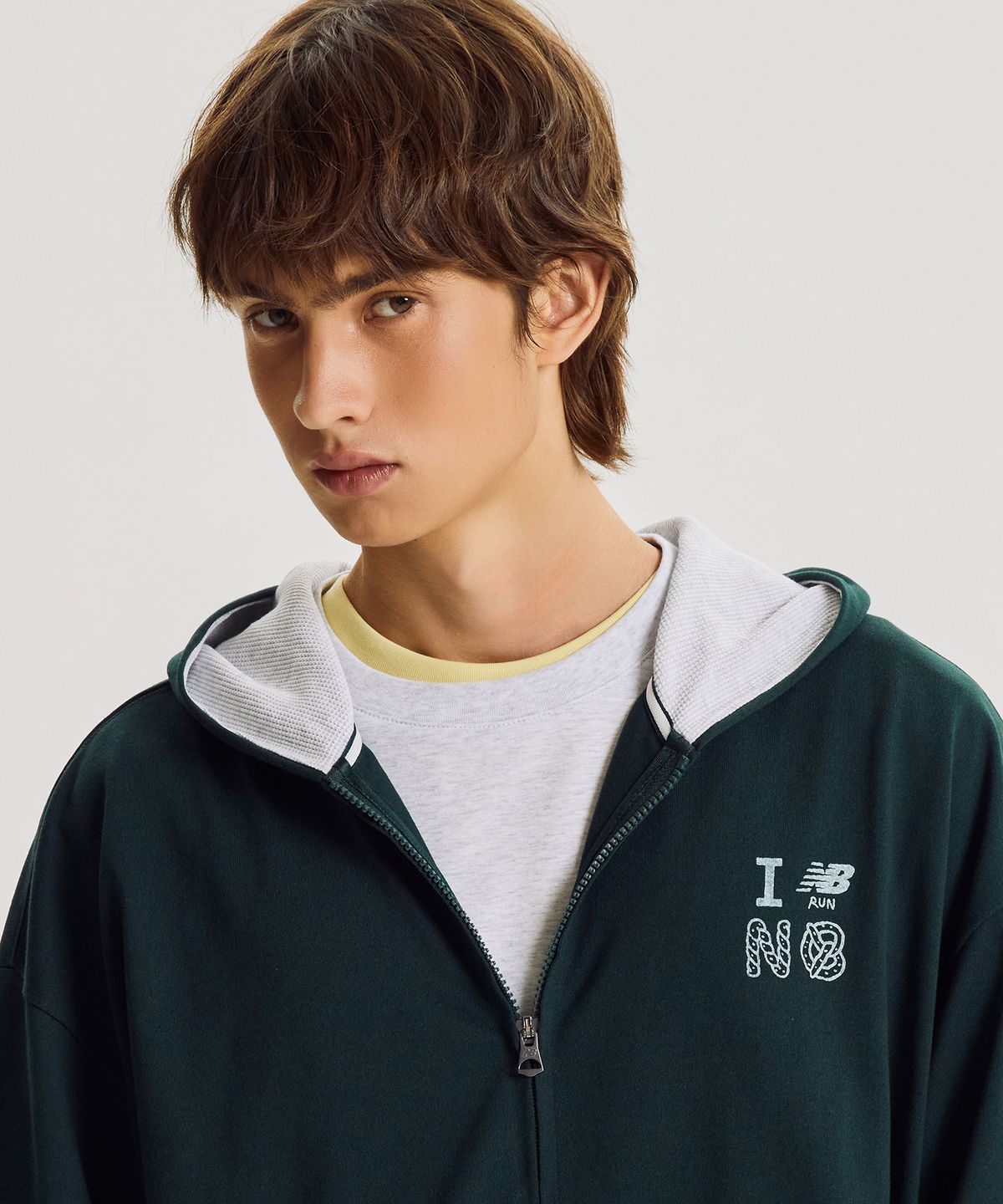 뉴발란스(NEW BALANCE) NBMDG31853 / UNI 모닝레이브 오버핏 후드집업 (HUNTER)