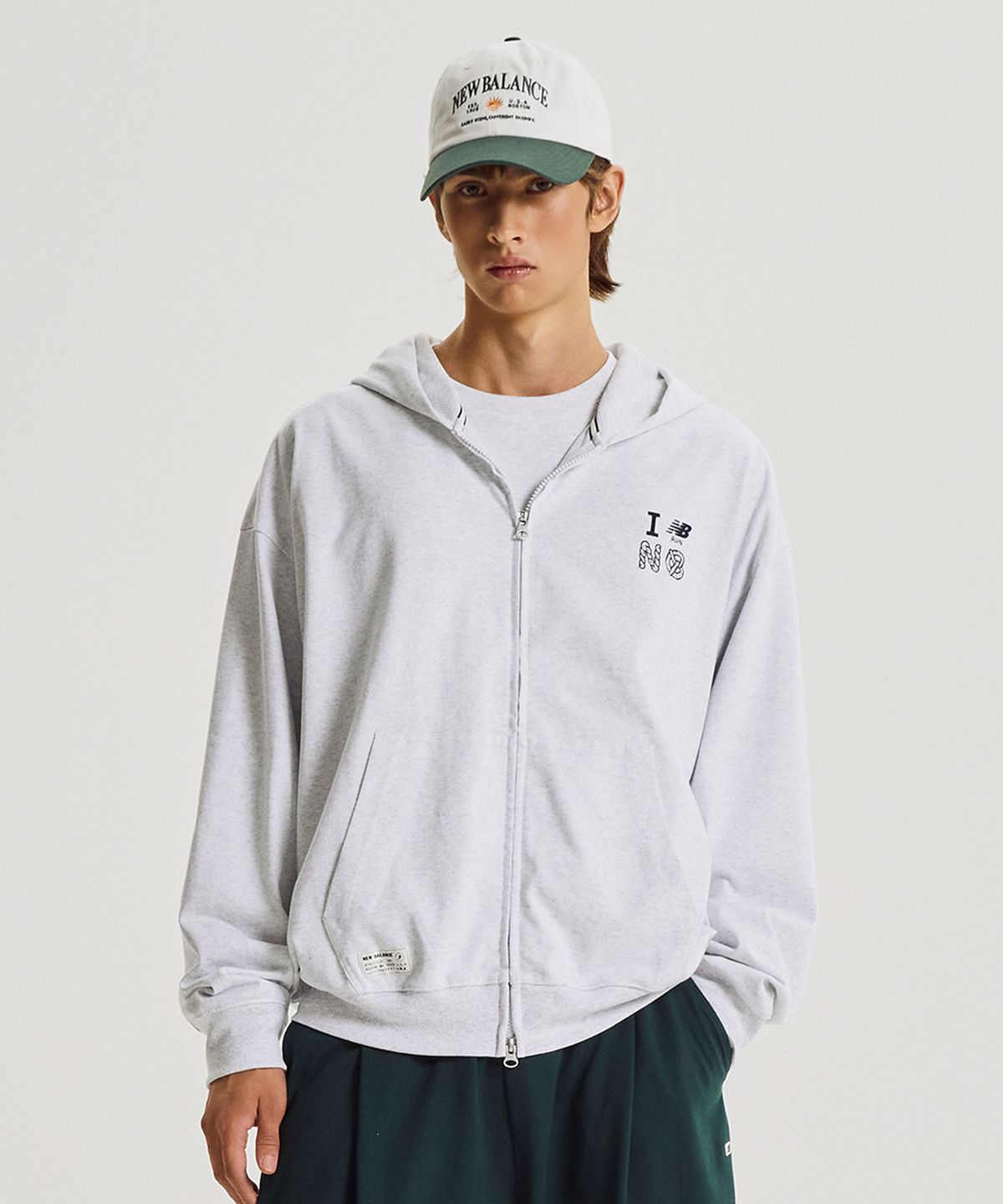 뉴발란스(NEW BALANCE) NBMDG31853 / UNI 모닝레이브 오버핏 후드집업 (A/GRAY)