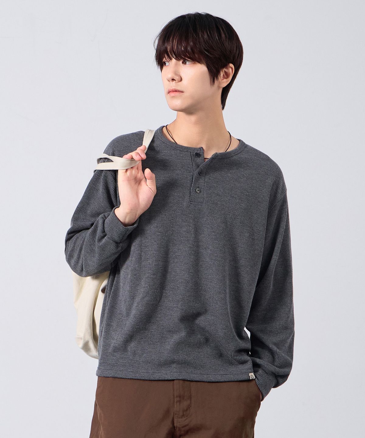 앨빈클로(ALVINCLO) 골지 3버튼 헨리넥 긴팔티 AVT947 (4COLOR)