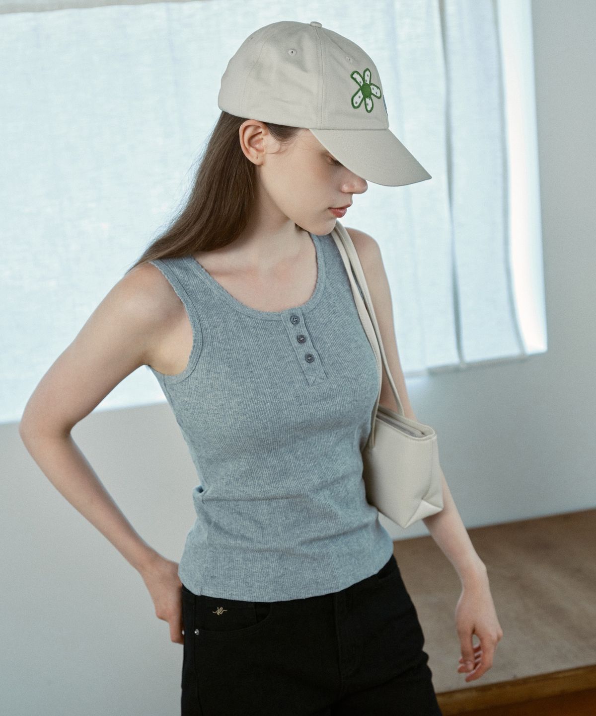 쥬시쥬디(JUCYJUDY) 아플리케자수볼캡 J1CP300B
