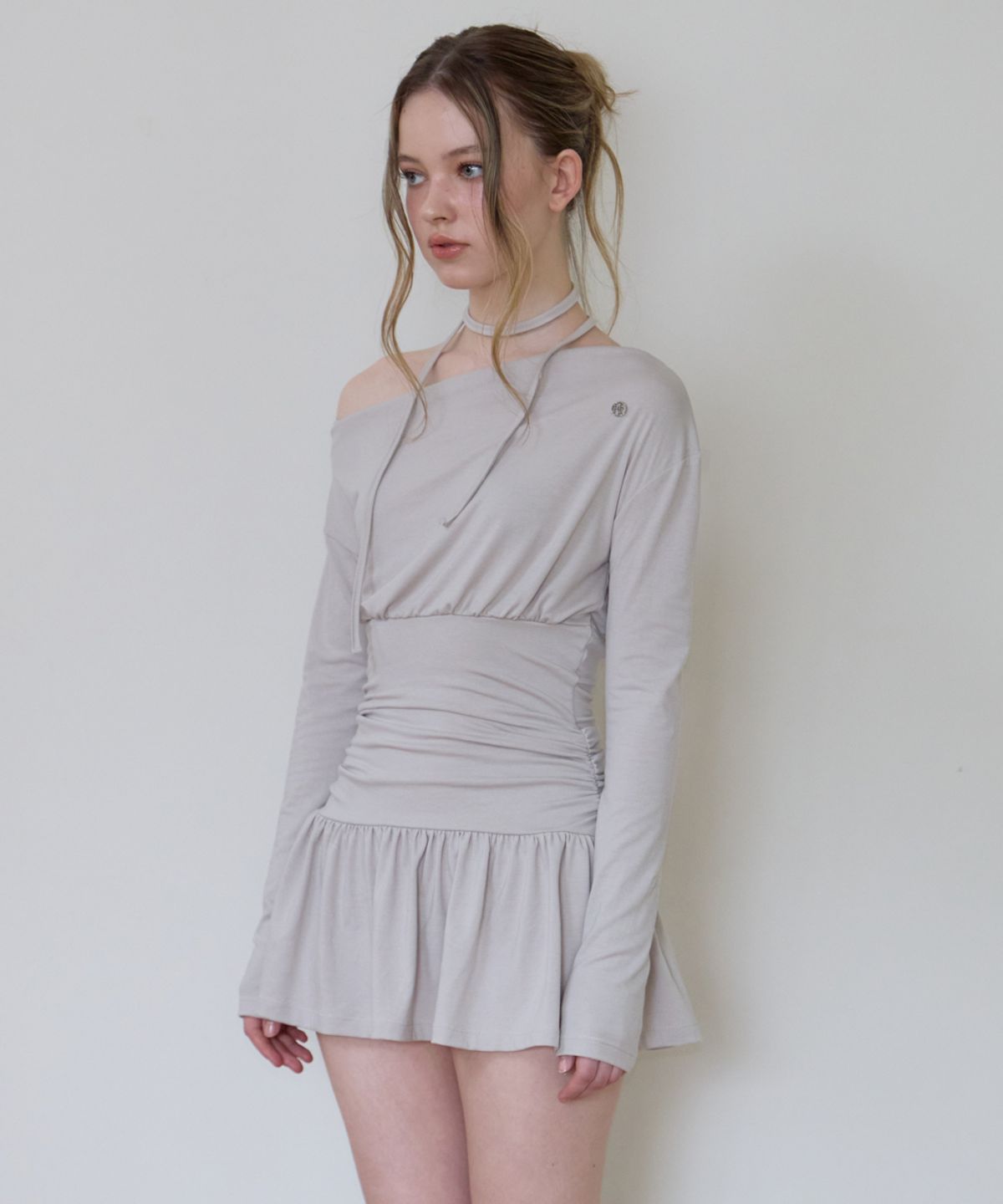 로제프란츠(ROSEFRANTZ) Tie Off Shoulder Mini Dress [Beige]