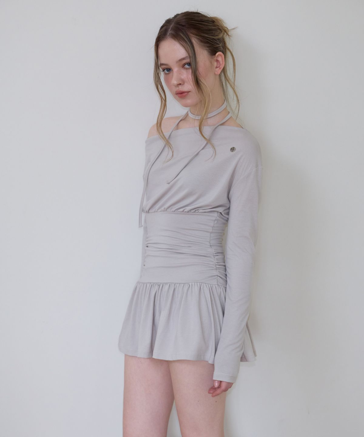 로제프란츠(ROSEFRANTZ) Tie Off Shoulder Mini Dress [Beige]