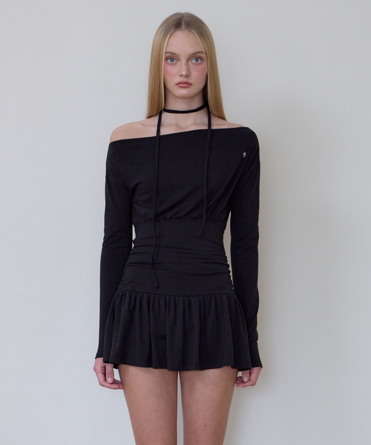 로제프란츠(ROSEFRANTZ) Tie Off Shoulder Mini Dress [Black]