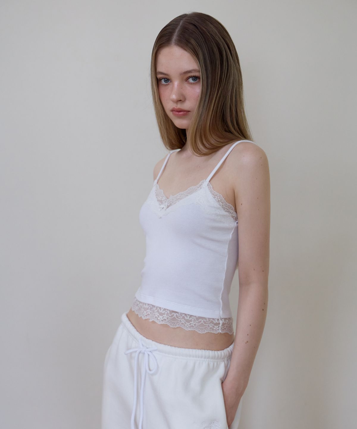 로제프란츠(ROSEFRANTZ) Lace Trim Sleeveless [Ivory]