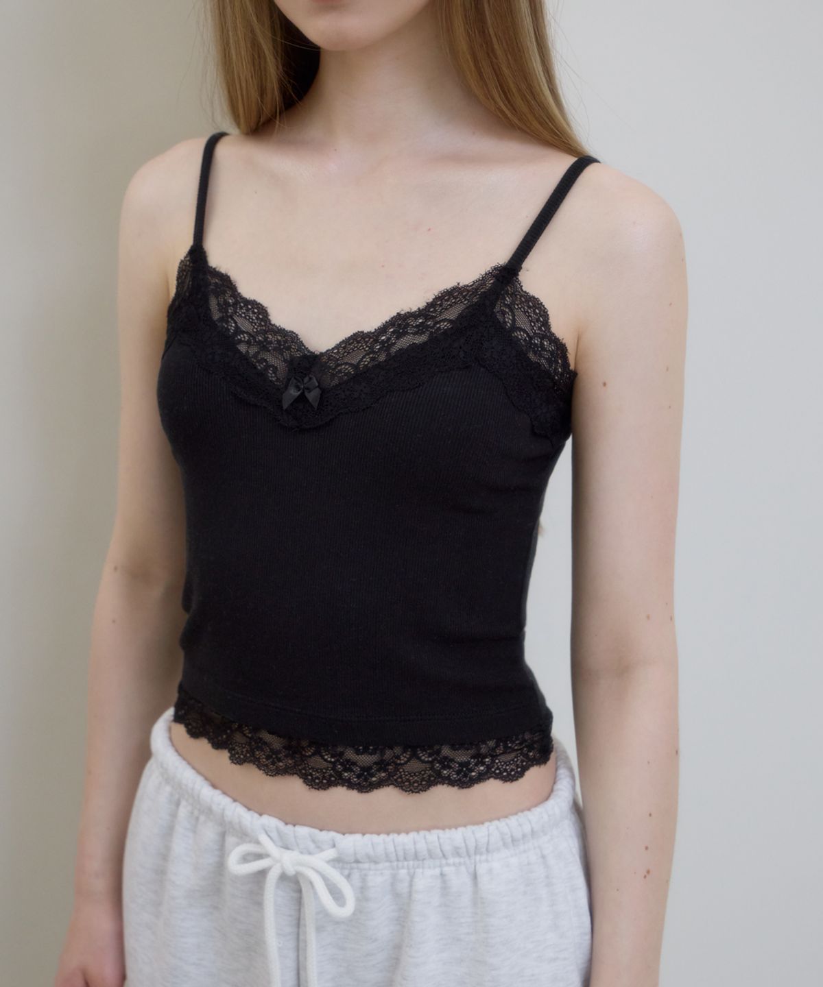 로제프란츠(ROSEFRANTZ) Lace Trim Sleeveless [Black]