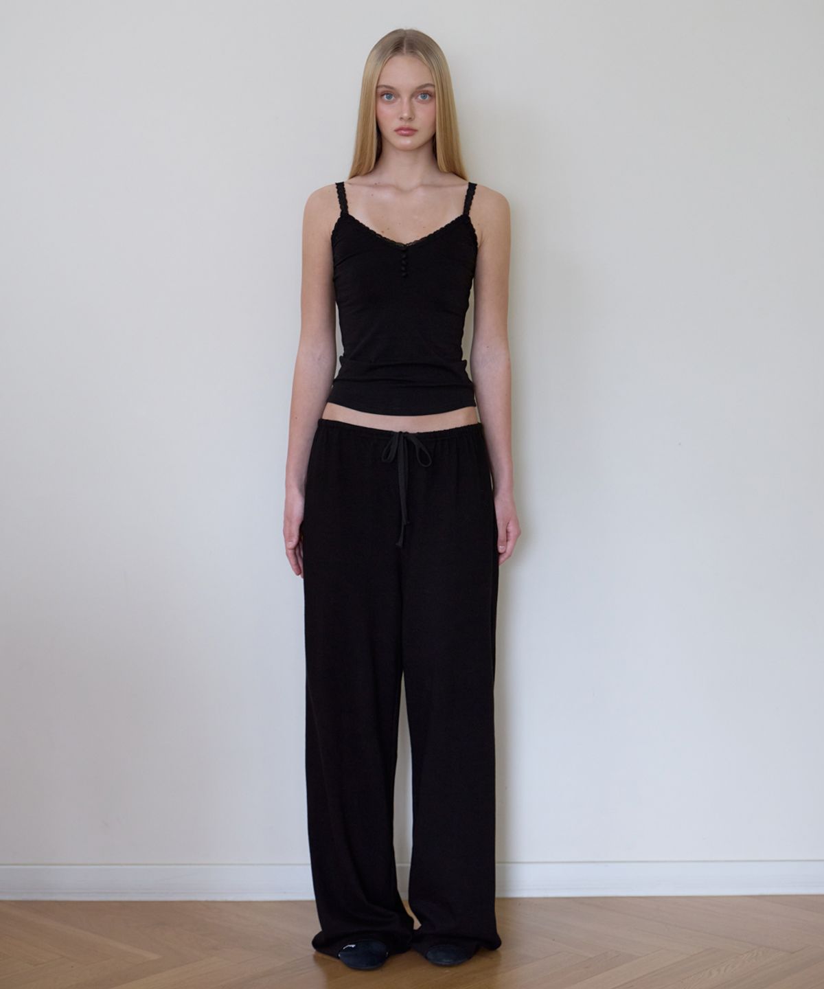 로제프란츠(ROSEFRANTZ) Button Lace Sleeveless [Black]