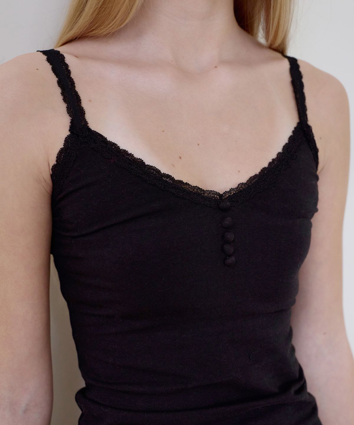 로제프란츠(ROSEFRANTZ) Button Lace Sleeveless [Black]
