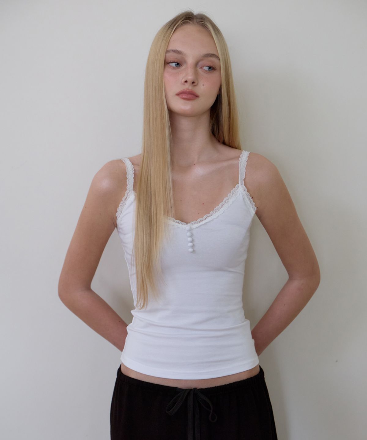 로제프란츠(ROSEFRANTZ) Button Lace Sleeveless [Ivory]