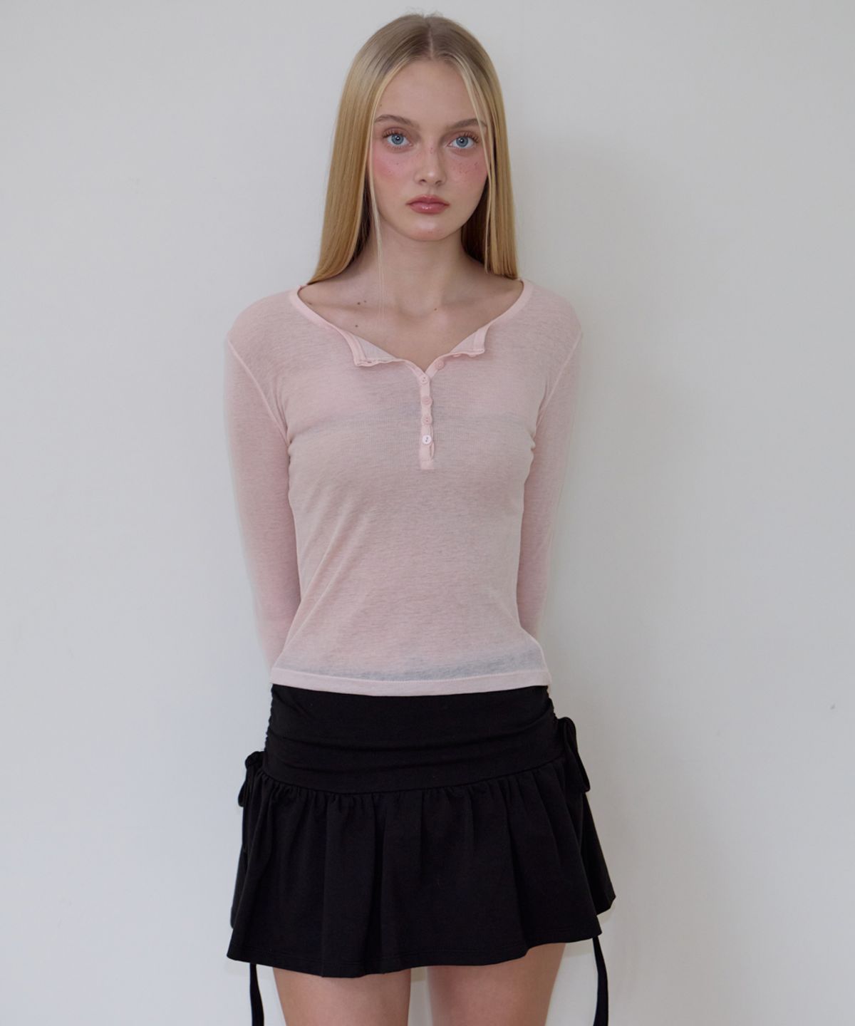 로제프란츠(ROSEFRANTZ) Henley Neck Layered Long Sleeve [Pink]