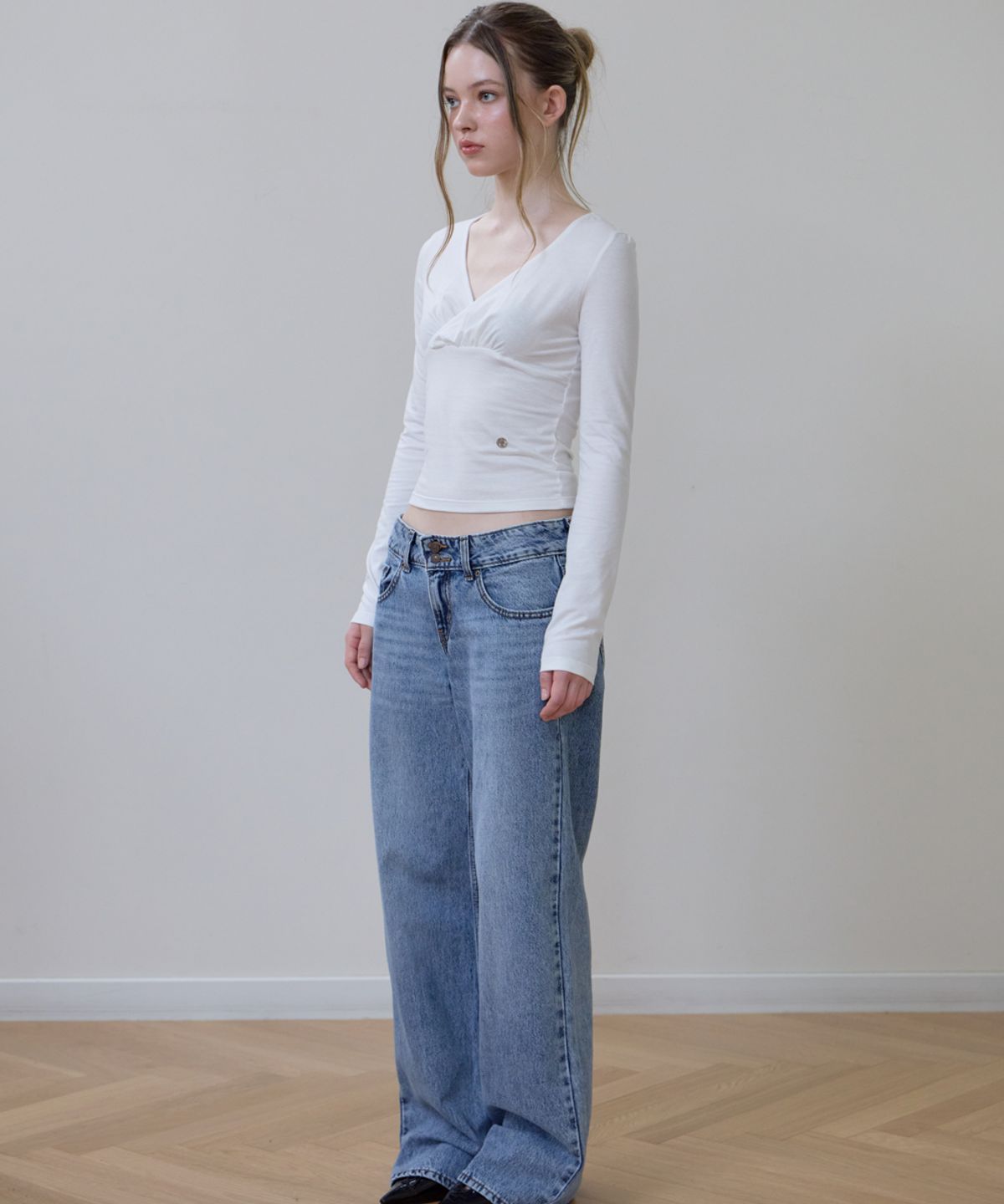 로제프란츠(ROSEFRANTZ) Wrap V-neck Long Sleeve [Ivory]
