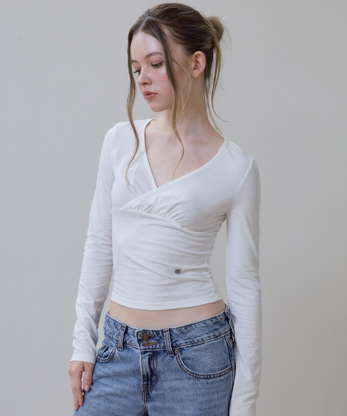 로제프란츠(ROSEFRANTZ) Wrap V-neck Long Sleeve [Ivory]