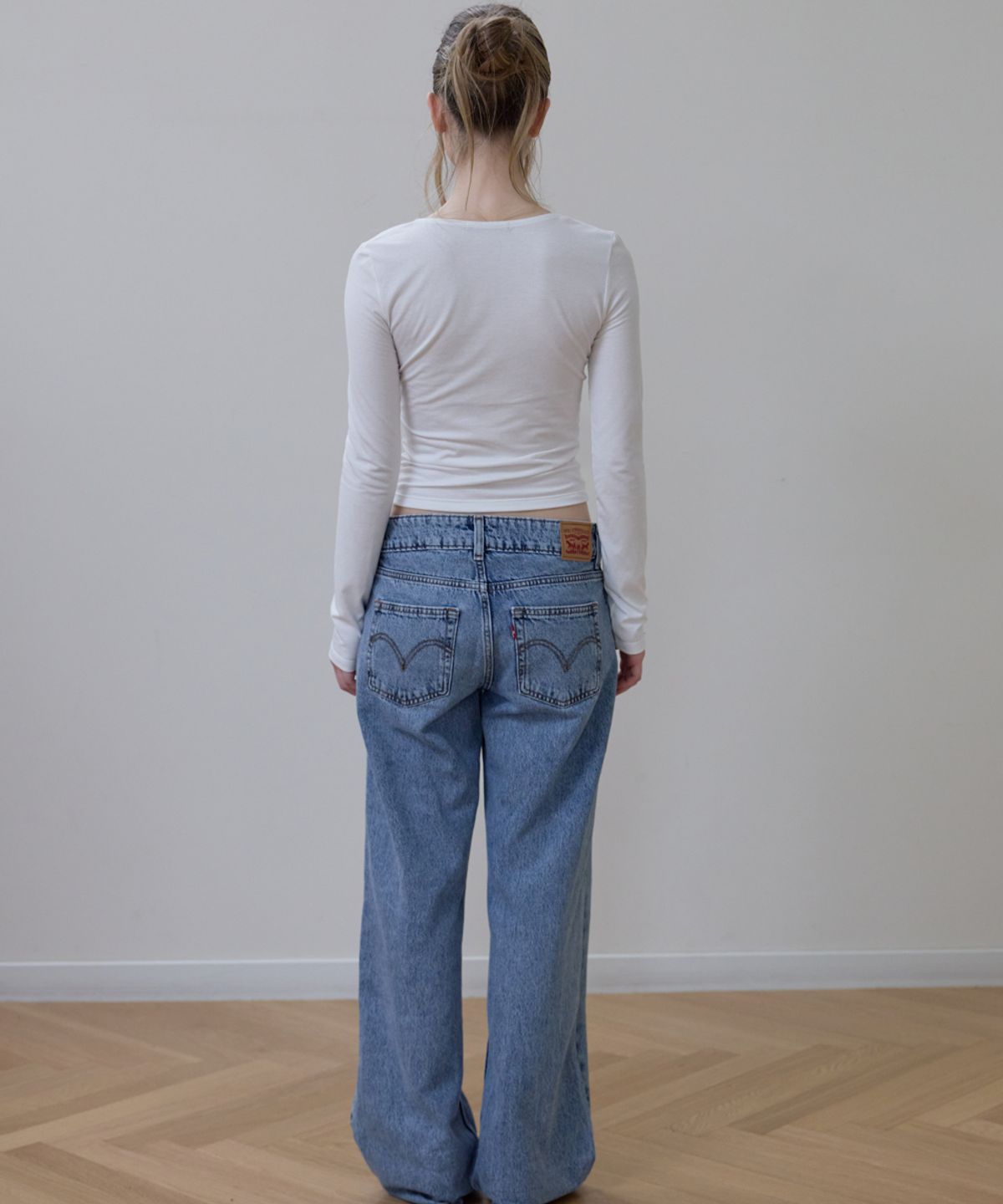 로제프란츠(ROSEFRANTZ) Wrap V-neck Long Sleeve [Ivory]