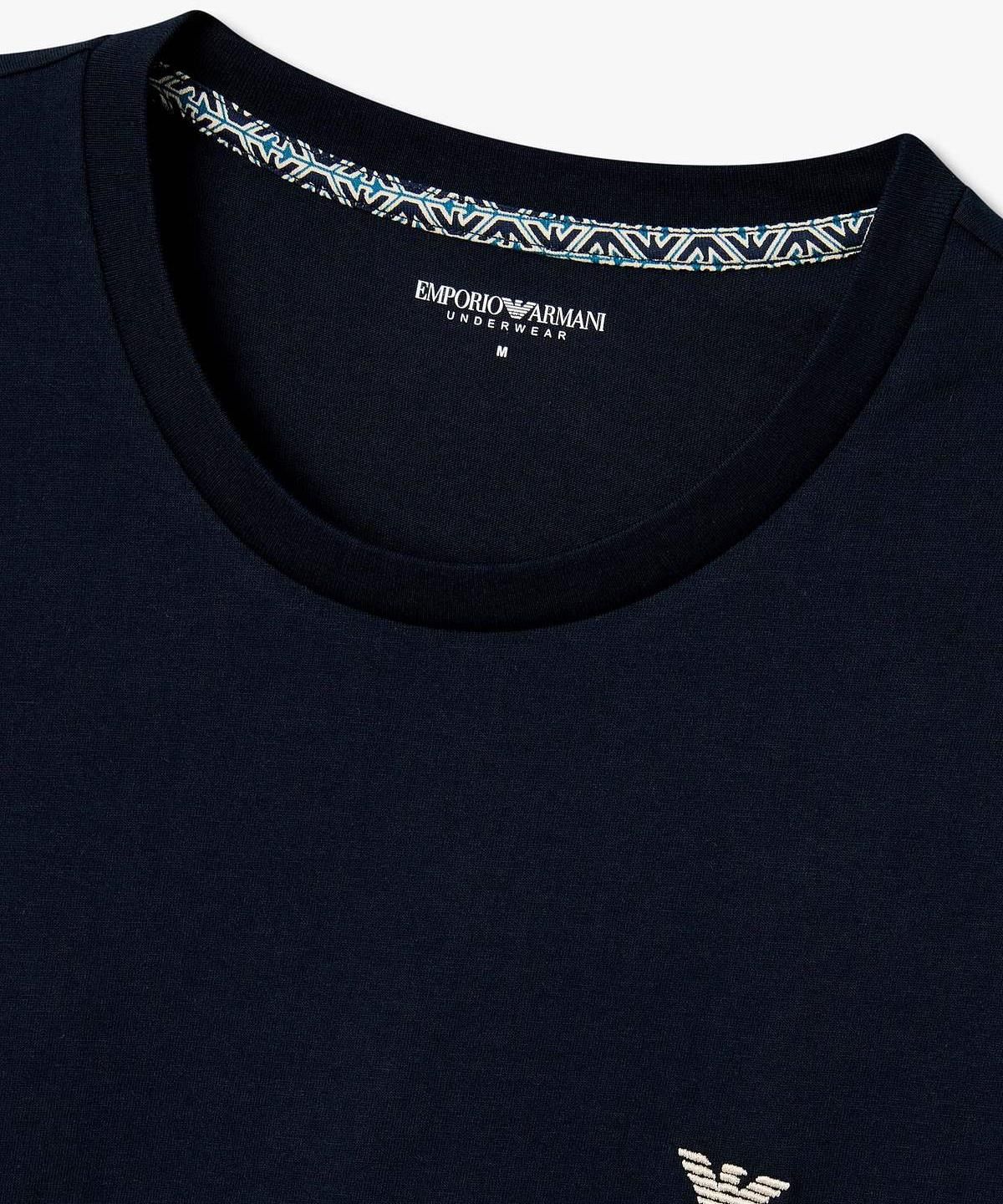 엠포리오 아르마니 언더웨어(EMPORIO ARMANI UNDERWEAR) 남성 자수 로고 숏 슬리브 라운지 티셔츠_네이비 0816334011