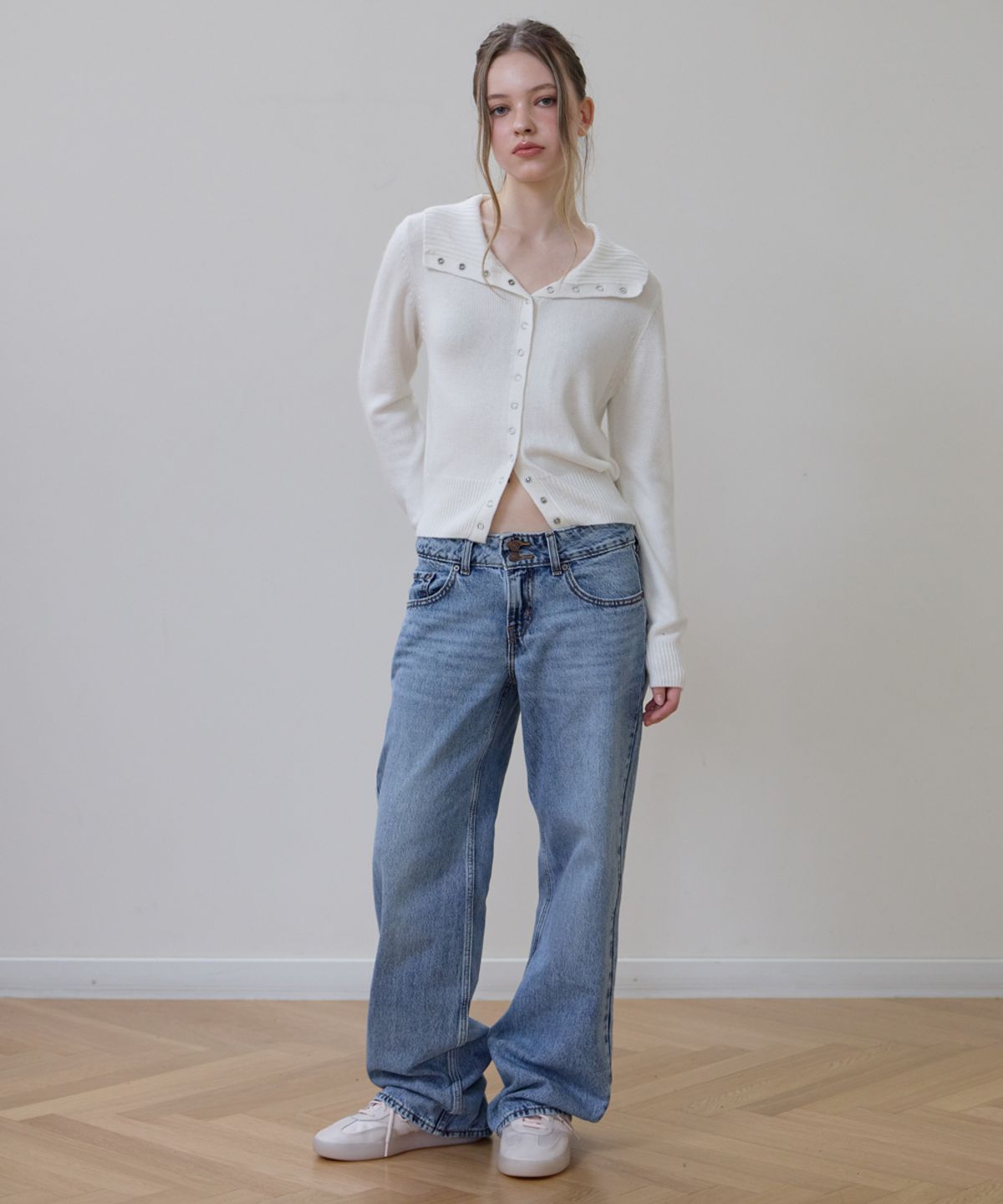 로제프란츠(ROSEFRANTZ) High Neck Eyelet Cardigan [Ivory]