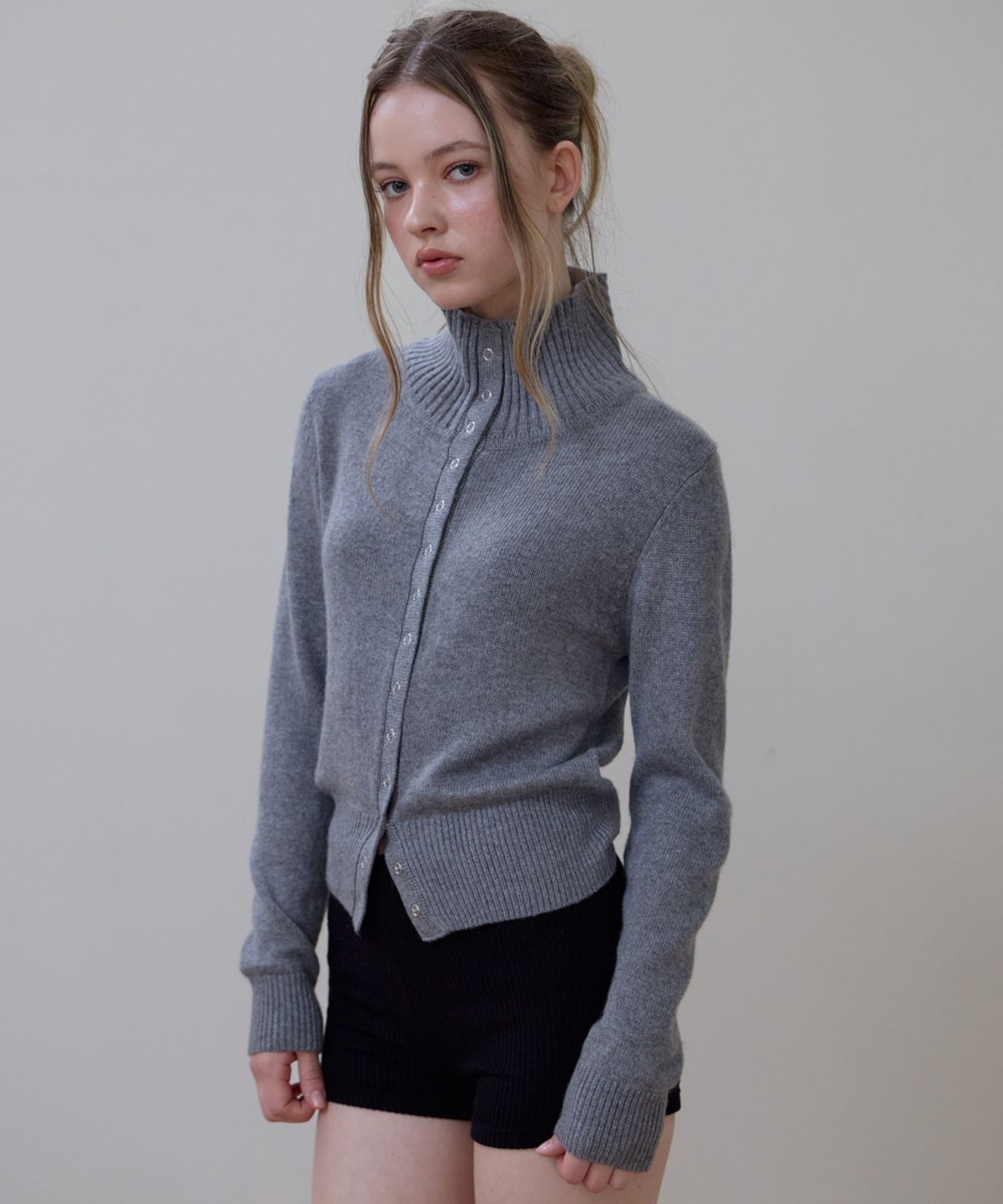 로제프란츠(ROSEFRANTZ) High Neck Eyelet Cardigan [Gray]