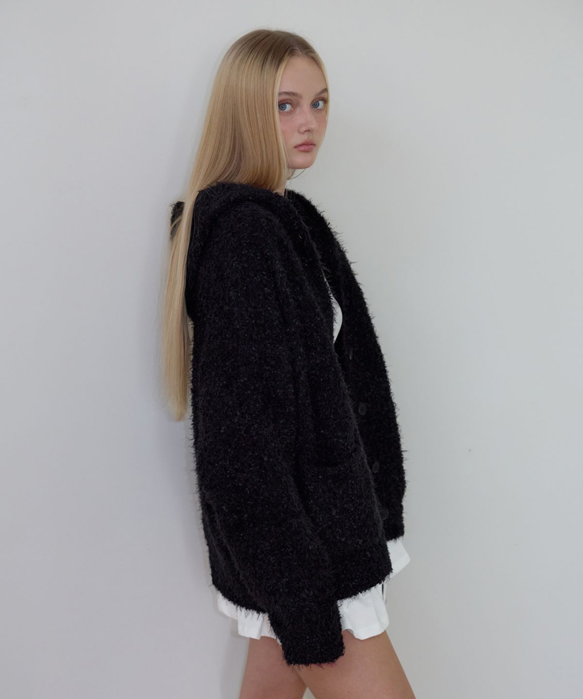 로제프란츠(ROSEFRANTZ) Hairy Overfit Hood Cardigan [Black]
