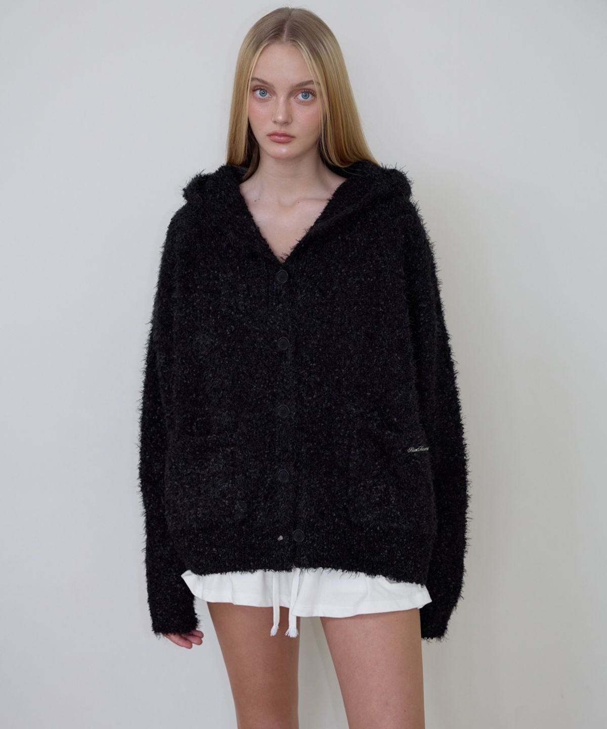 로제프란츠(ROSEFRANTZ) Hairy Overfit Hood Cardigan [Black]