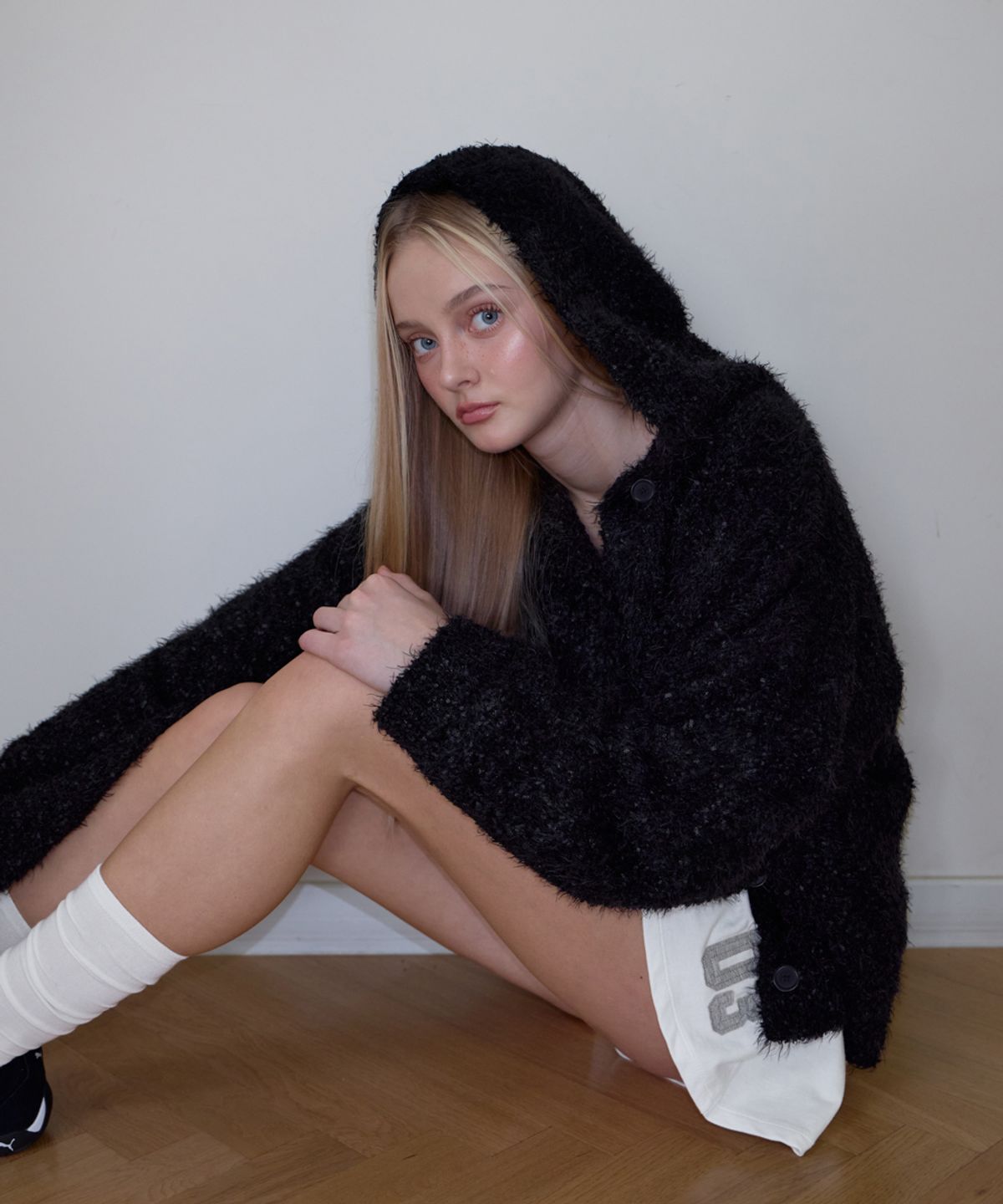로제프란츠(ROSEFRANTZ) Hairy Overfit Hood Cardigan [Black]