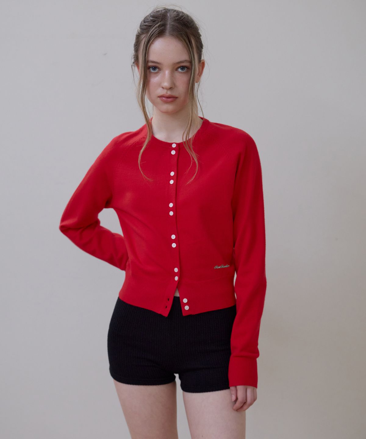 로제프란츠(ROSEFRANTZ) Double Button Cardigan [Rose Red]