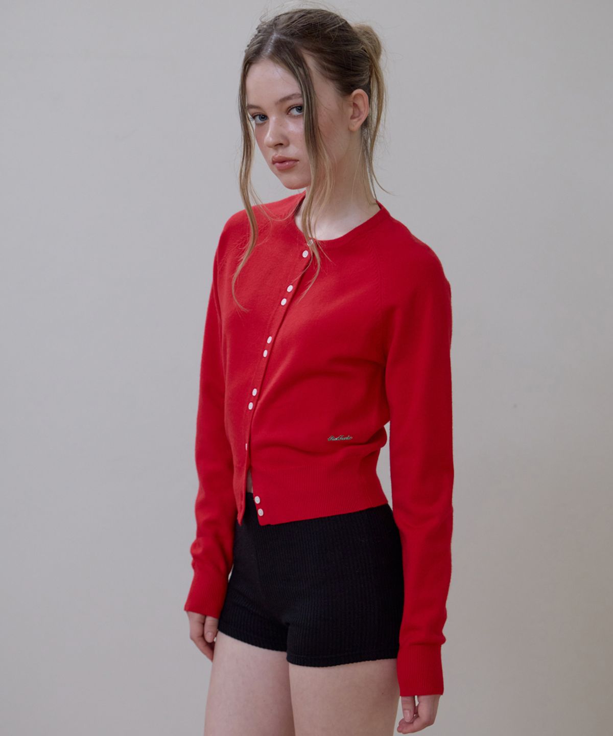 로제프란츠(ROSEFRANTZ) Double Button Cardigan [Rose Red]