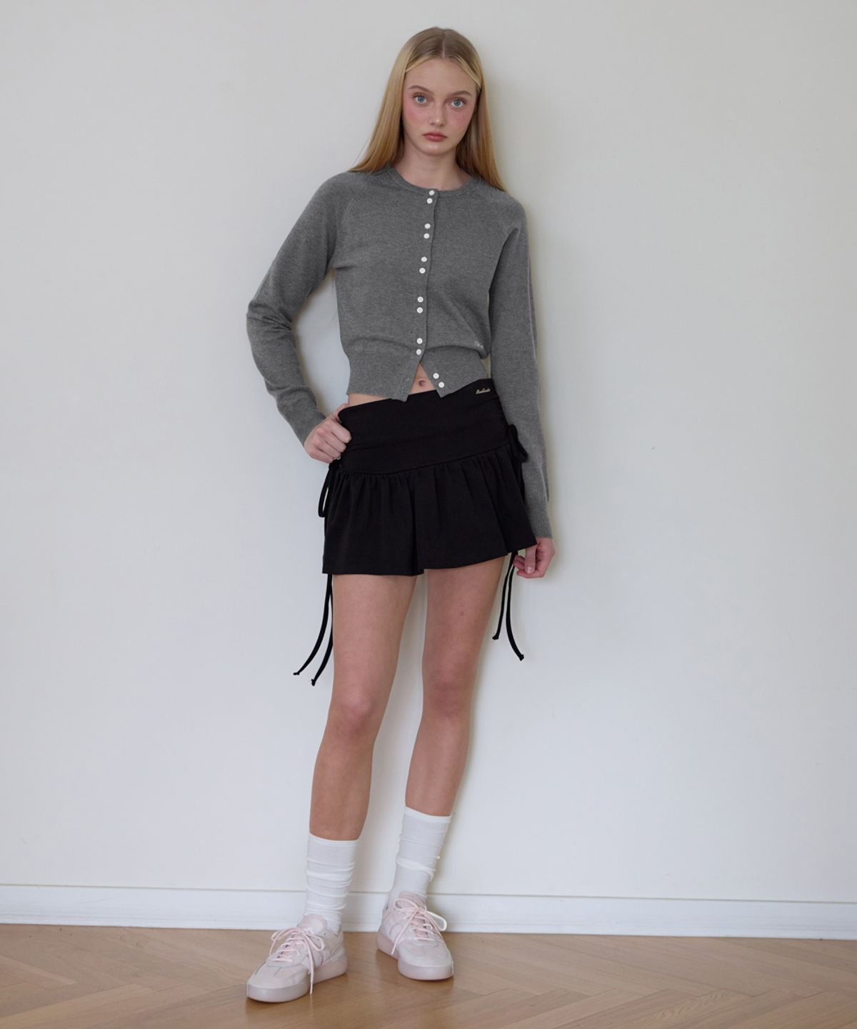 로제프란츠(ROSEFRANTZ) Double Button Cardigan [Charcoal]