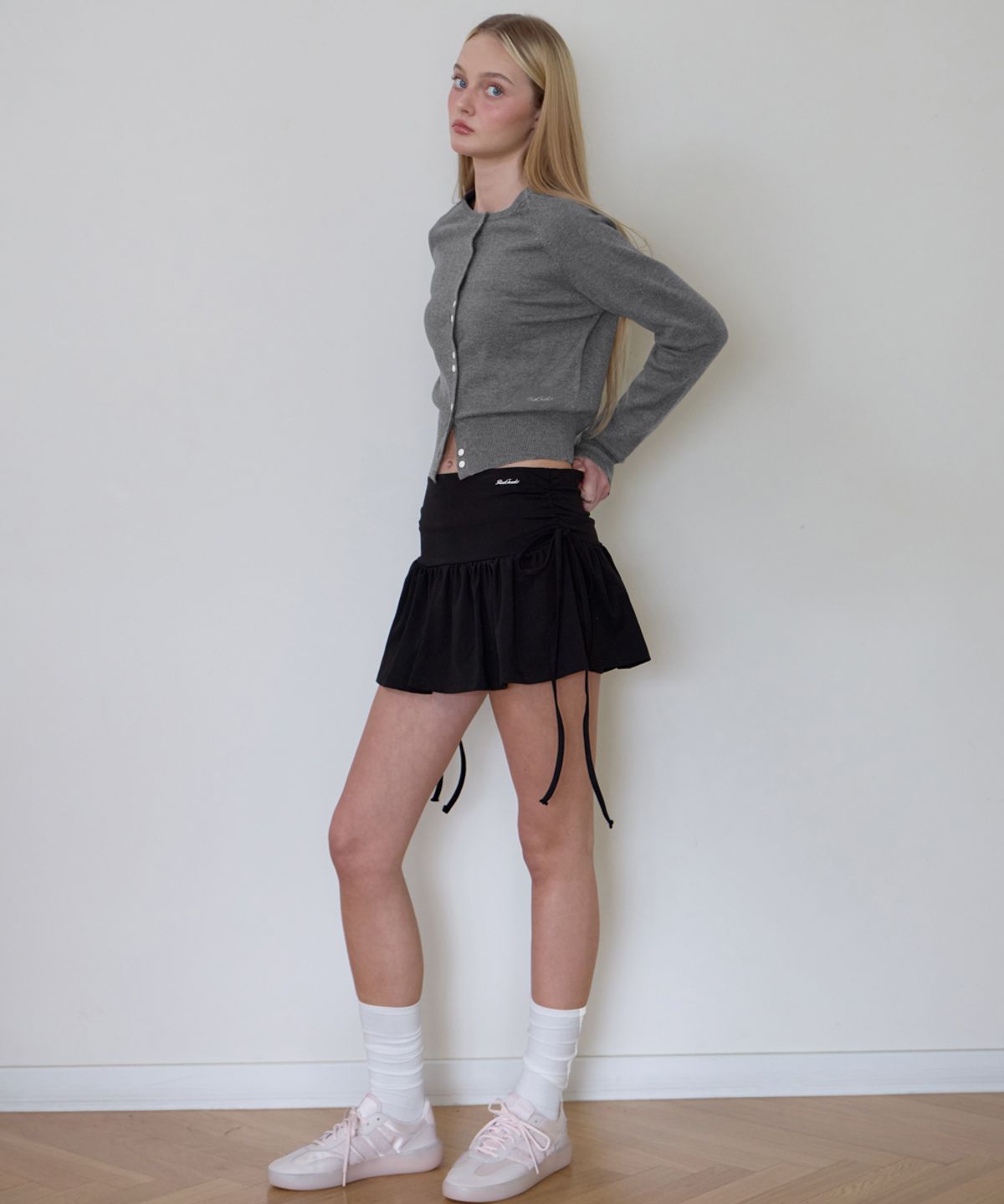 로제프란츠(ROSEFRANTZ) Double Button Cardigan [Charcoal]