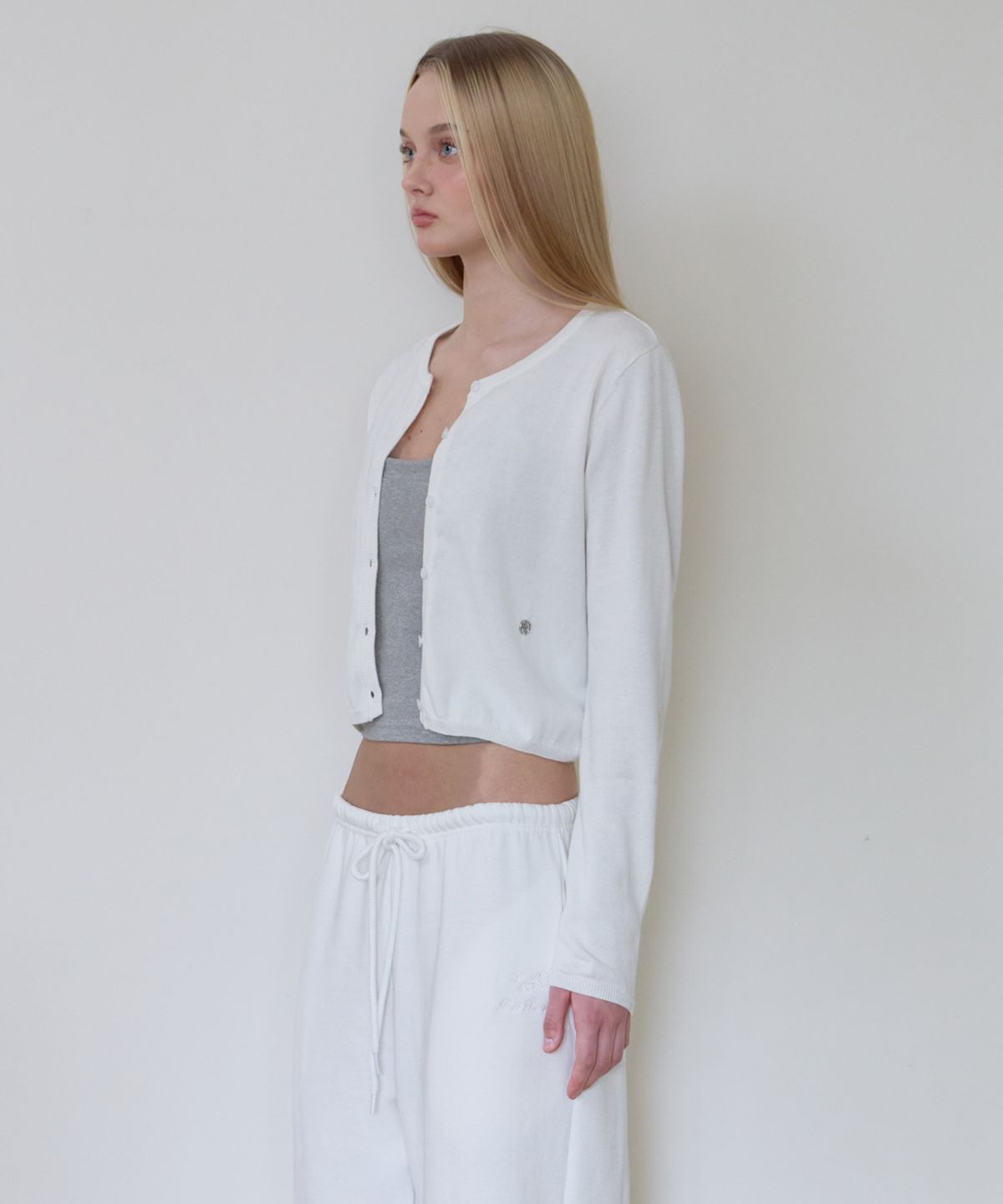 로제프란츠(ROSEFRANTZ) Basic Round Cardigan [Ivory]