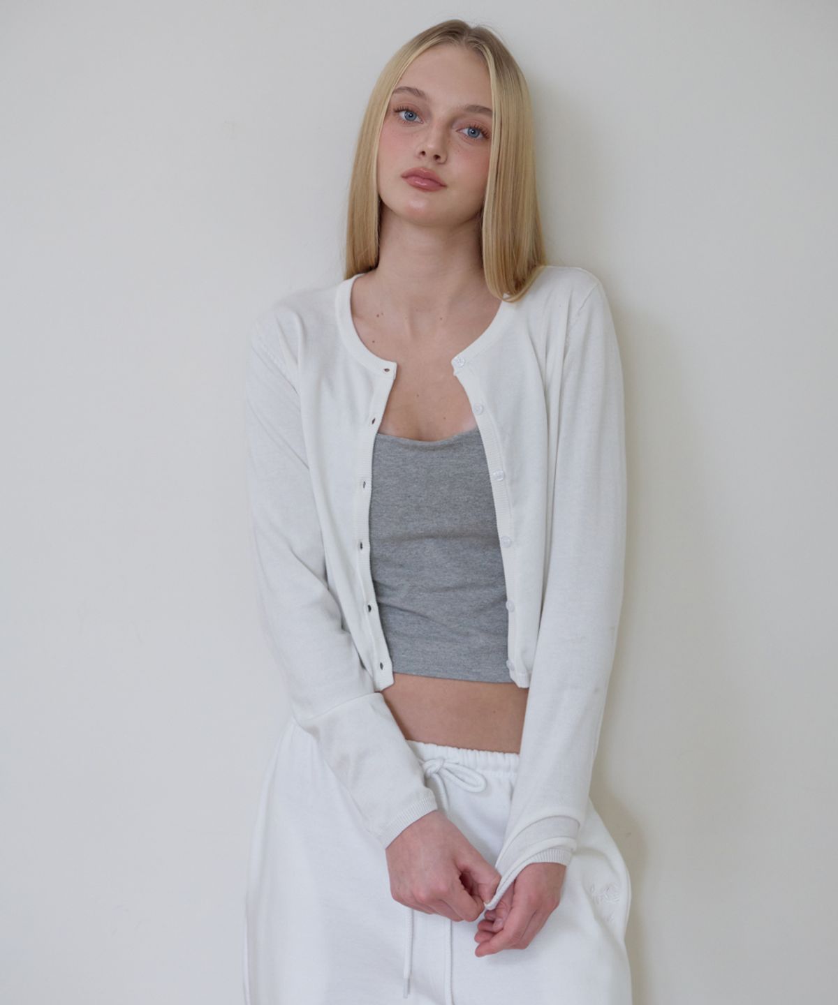 로제프란츠(ROSEFRANTZ) Basic Round Cardigan [Ivory]