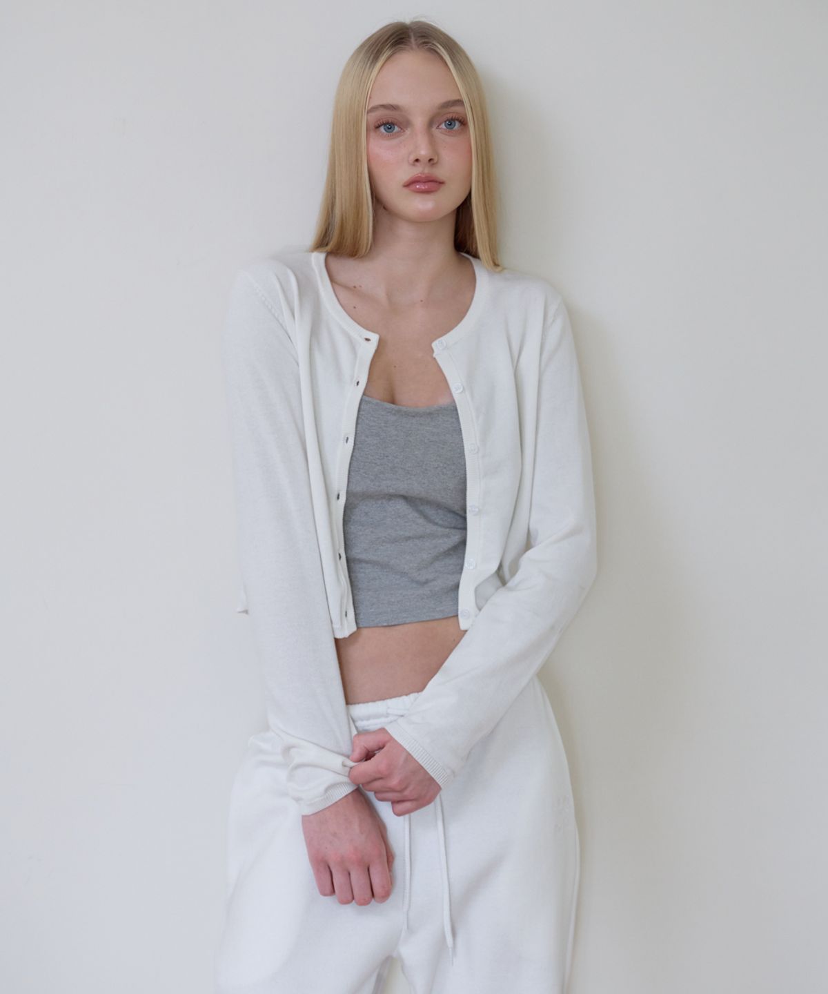 로제프란츠(ROSEFRANTZ) Basic Round Cardigan [Ivory]