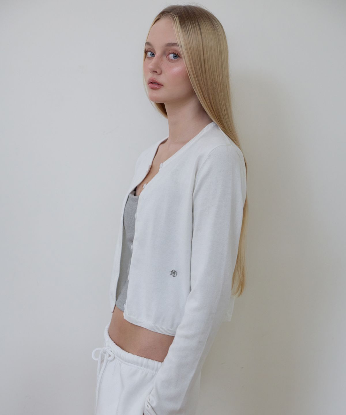 로제프란츠(ROSEFRANTZ) Basic Round Cardigan [Ivory]