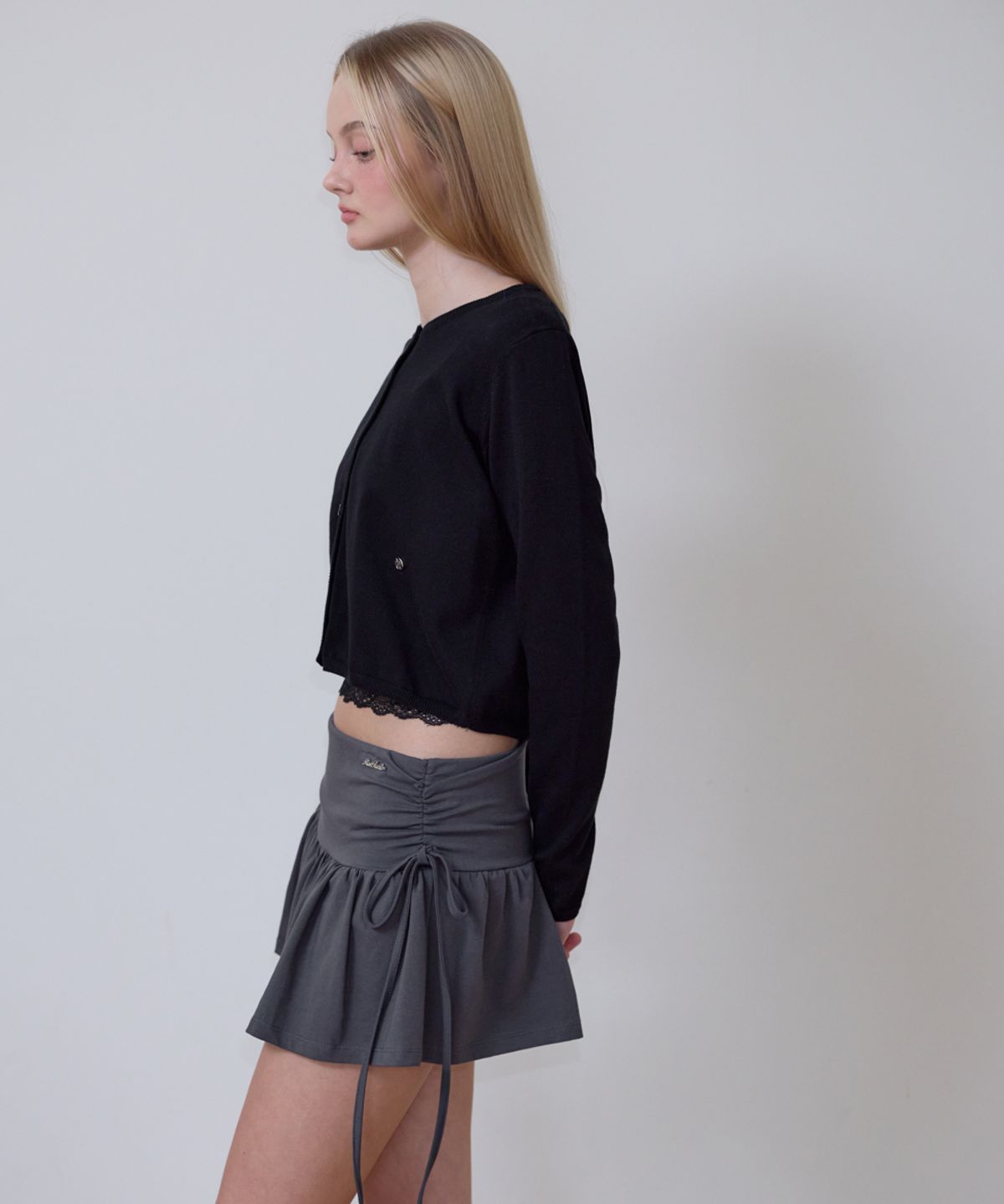 로제프란츠(ROSEFRANTZ) Basic Round Cardigan [Black]