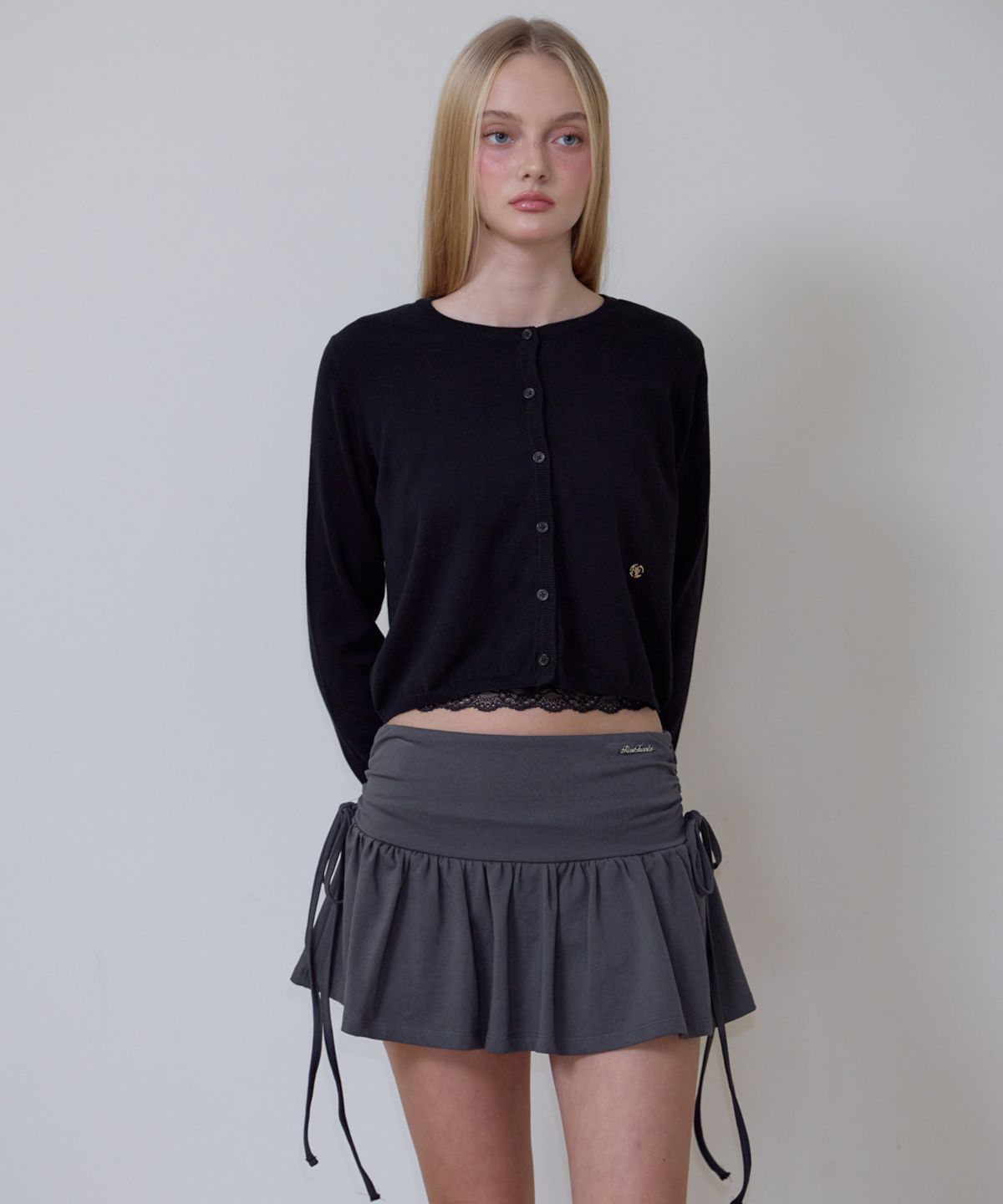 로제프란츠(ROSEFRANTZ) Basic Round Cardigan [Black]