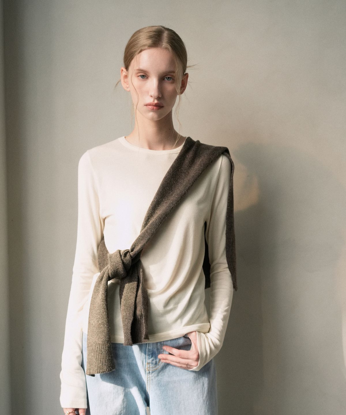 블레티(VLETI) Wool Knit Shawl (brown)