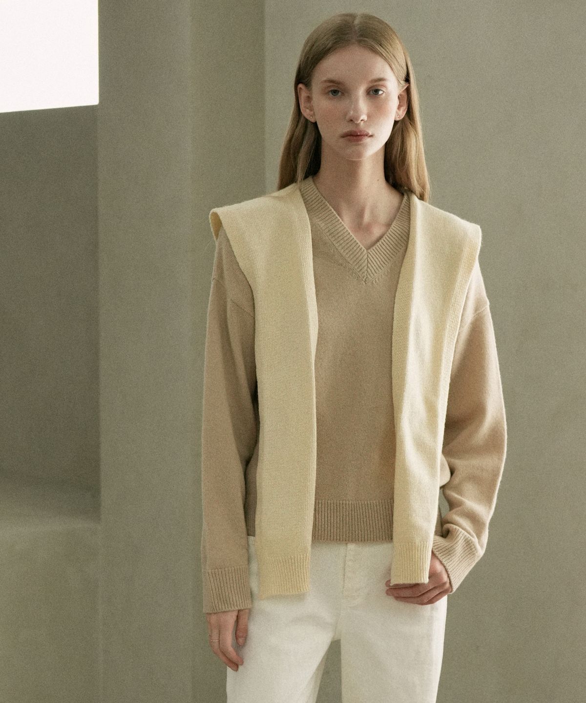 블레티(VLETI) Wool Knit Shawl (light beige)