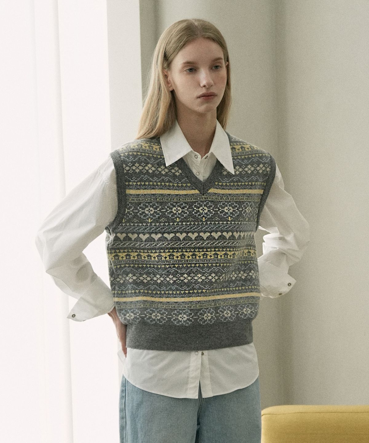 블레티(VLETI) Ramswool Jacquard Knit Vest (gray)
