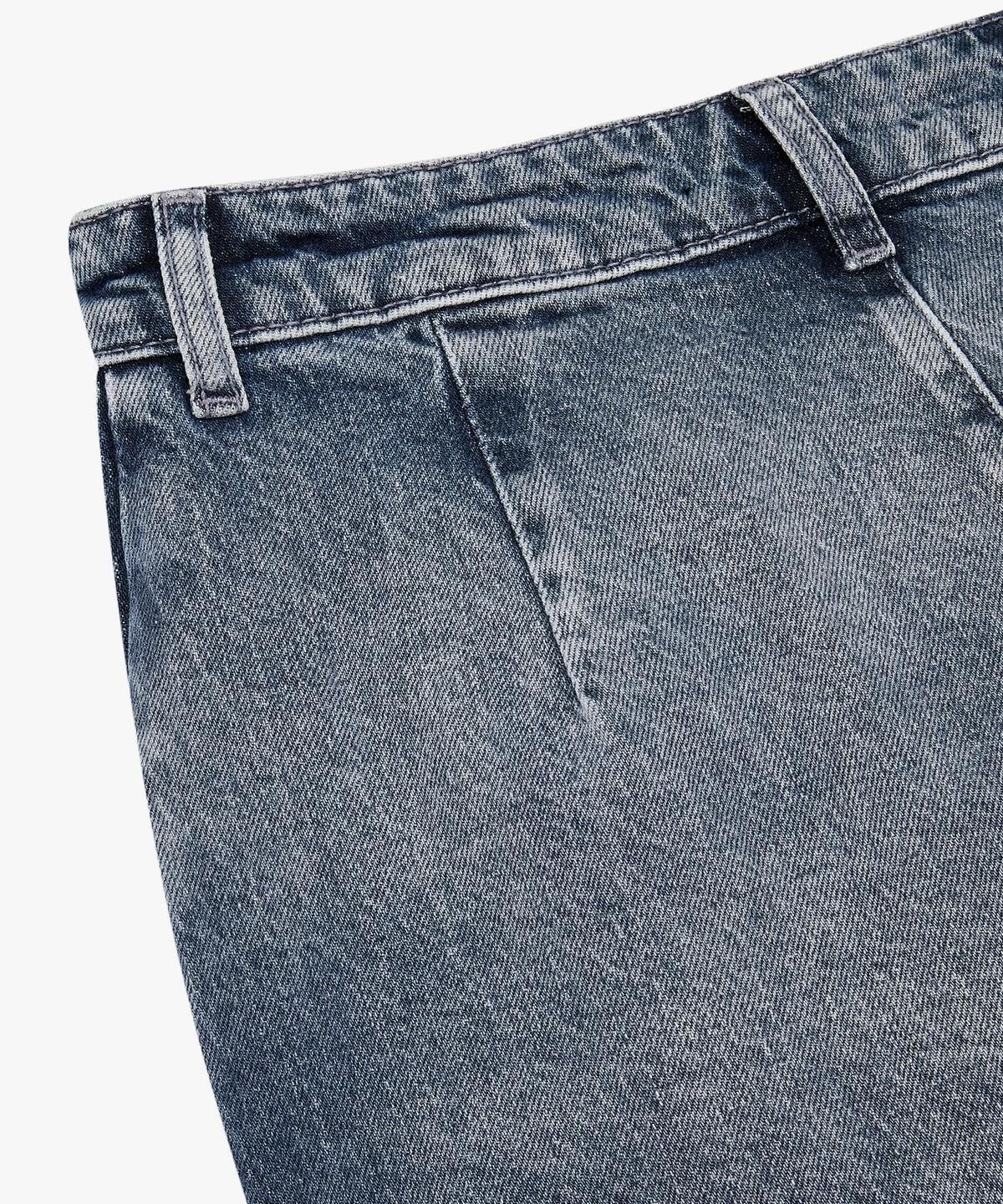 아르마니 익스체인지(ARMANI EXCHANGE) 여성 메탈 로고 랩 데님 스커트 _블루_A425142506