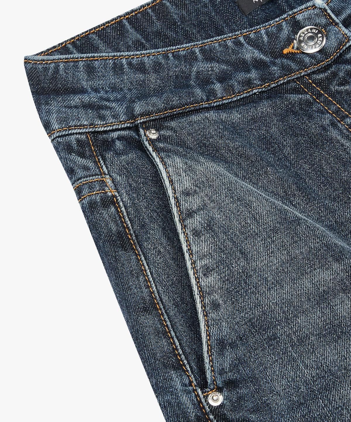 아르마니 익스체인지(ARMANI EXCHANGE) 여성 백 로고 프린트 보이프렌드 데님 진 _다크 블루_A424341505